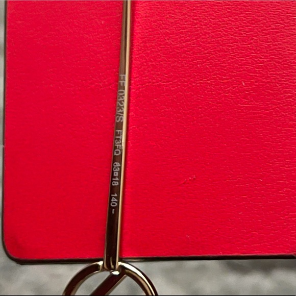 F is Fendi Sunglasses - Picture 6 of 7